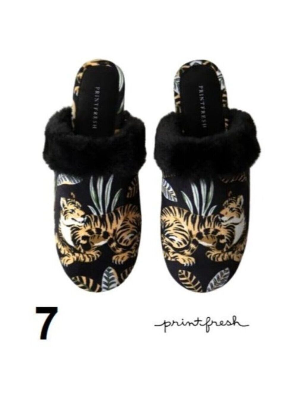 WOMENS PRINTFRESH UNTAMED TIGER VELVET FAUX FUR SLIPPERS - SIZE 7 - BLACK/GOLD I